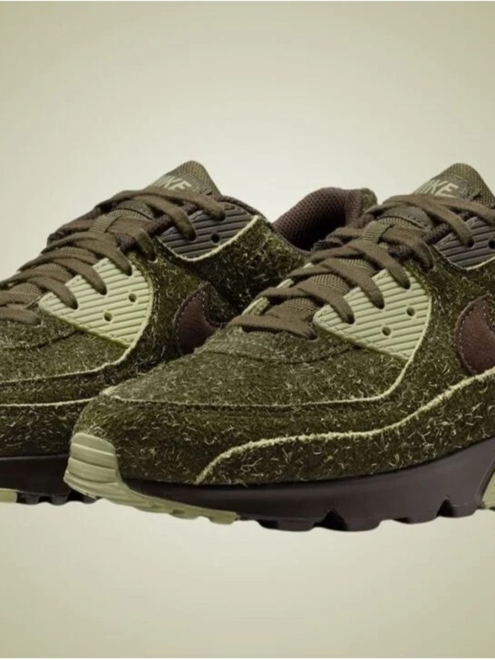 Nike Men’s Air Max 90 Skunk Green